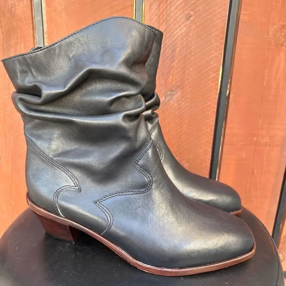 Bird Of Flight Jack Booties Black Leather size 7 NEW